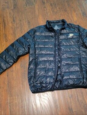 NHL Branded Fanatics Anaheim Ducks Hockey Men's Black Puffer Jacket